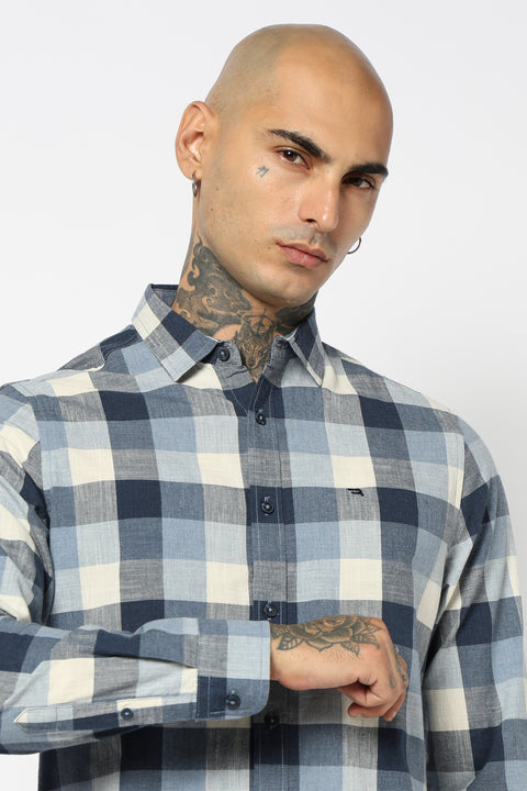 BLUE BUFFALO CHECKERED TAILORED FIT SHIRT