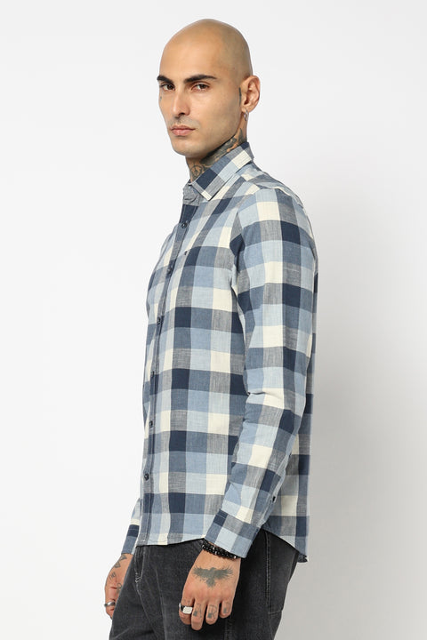 BLUE BUFFALO CHECKERED TAILORED FIT SHIRT