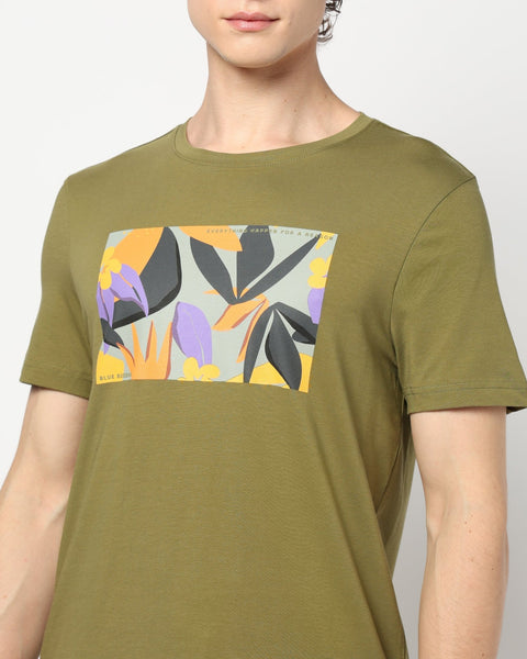 OLIVE GRAPHIC TEE ROUND NECK MENS T SHIRT - T-Shirt - 231131047