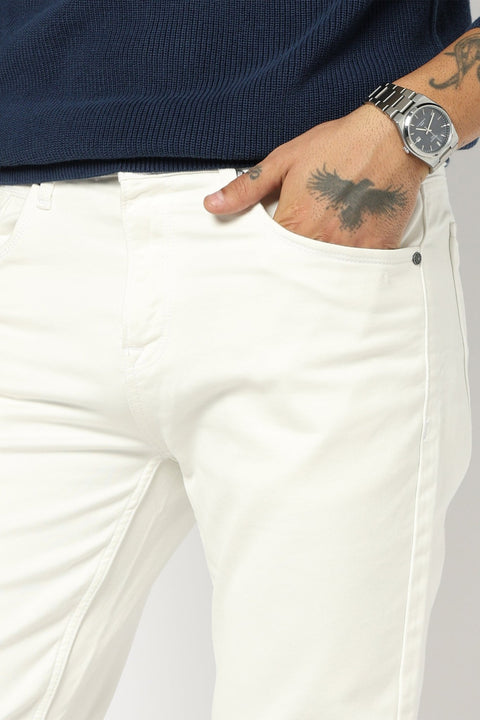 WHITE PLAIN SLIM FIT JEANS - Jeans - 241010230