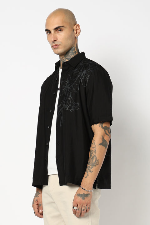 BLACK PLAIN HALF SLEEVE REALAXED FIT SHIRT