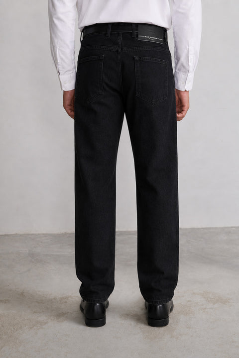 Loose Fit Rigid Denim Jeans