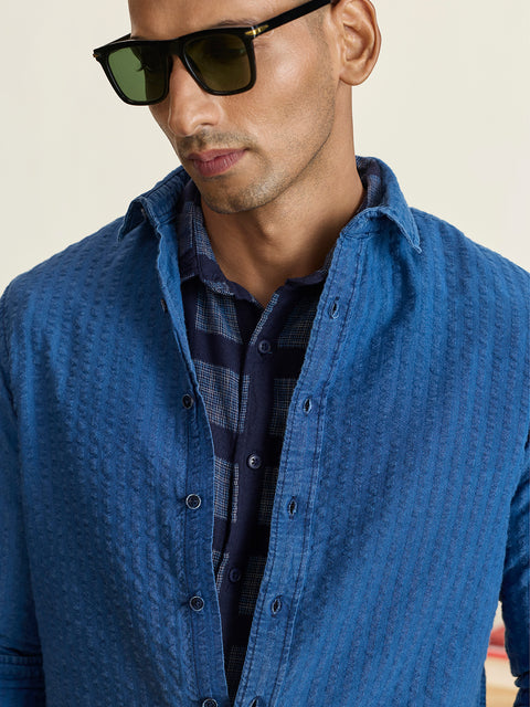 Dobby Solid Tailored Fit Shirt