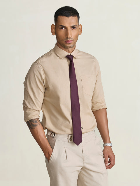 Slub Solid Tailored Fit Shirt