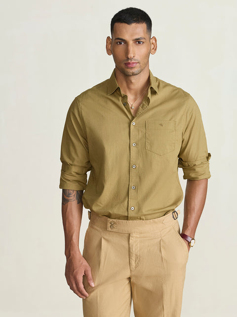 Slub Solid Tailored Fit Shirt