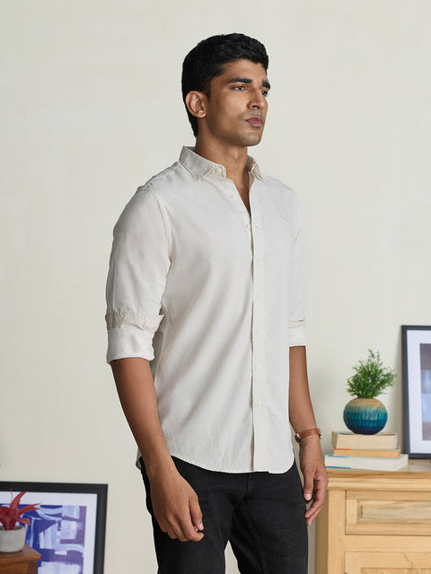Slub Solid Tailored Fit Shirt