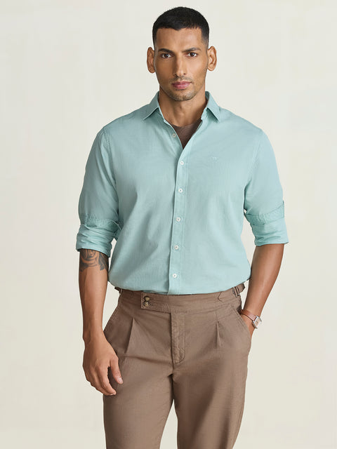 Slub Solid Tailored Fit Shirt