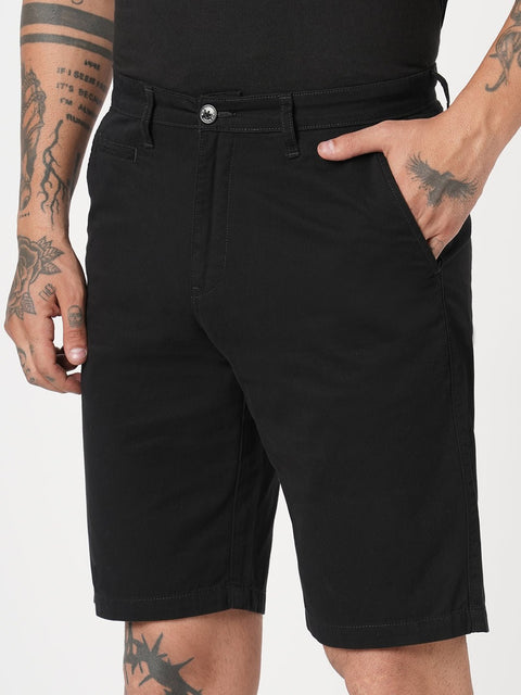 BLACK REULAR FIT SHORTS - Shorts - 251050016