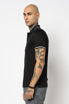 BLACK SOLID TIPPED COLLAR POLO - T Shirt - 2411301024