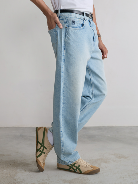 Loose Fit Rigid Denim