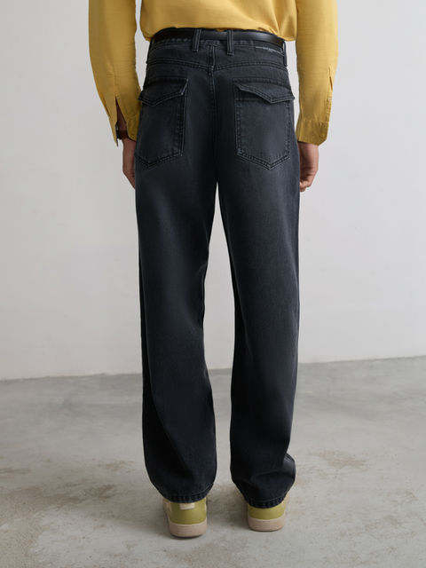 Loose Fit Denim