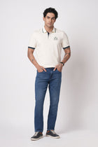 MID BLUE REGULAR WASH STRAIGHT FIT JEANS - Jeans - 250810629