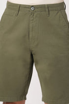 OLIVE REGULAR FIT SHORTS - Shorts - 251050021