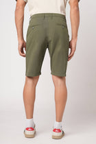 OLIVE REGULAR FIT SHORTS - Shorts - 251050021