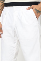 WHITE TRAVELLER FIT LINEN TROUSER - Trousers - 250740745